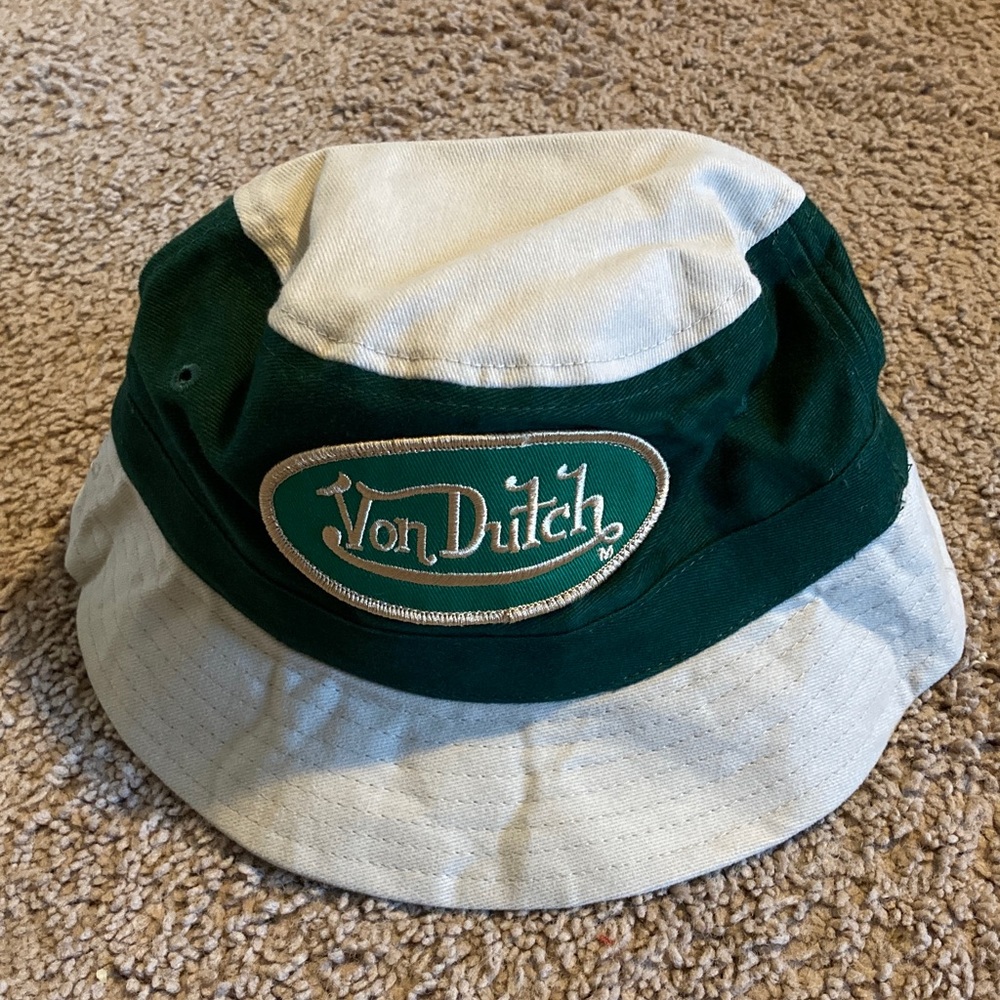 BRAND NEW Von Dutch Two-Tone Green and Grey Bucket Hat